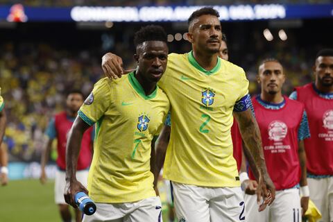 ¡Brasil se sacudió en la Copa América! goleó 4-1 a Paraguay y ahora peleará por terminar como puntero del grupo D ante Colombia 