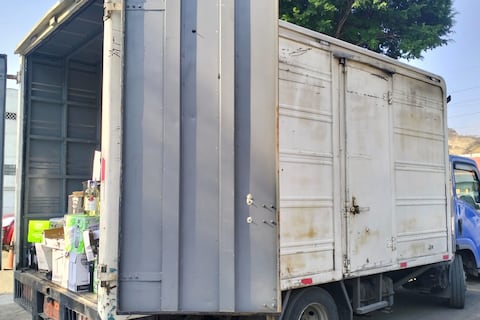 Dictan prisión preventiva para cuatro hombres implicados en robo de camión en la vía Alóag-Santo Domingo