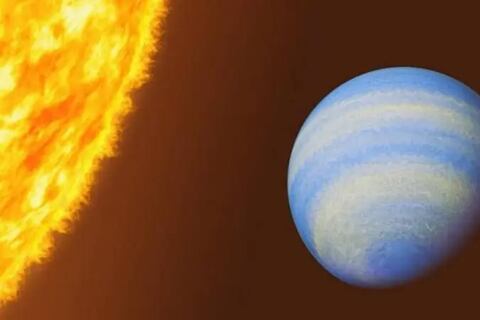 El planeta azul que hierve a 1.000 grados y huele a “huevos podridos”