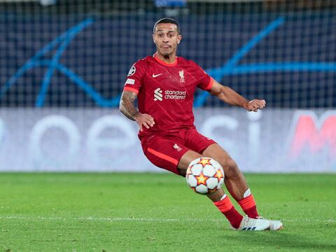 Thiago Alcántara le pone fin a su carrera como futbolista profesional con apenas 33 años