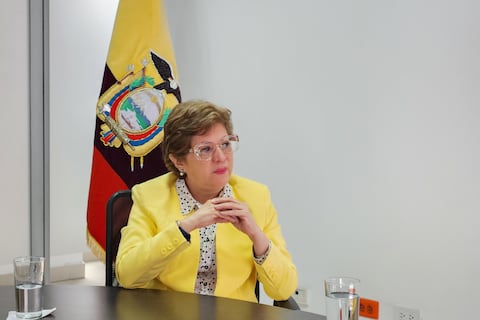 Ministra del Trabajo: No es que recibo una llamada y me voy a presentar ante un inspector a decir ‘hay acoso laboral’ 