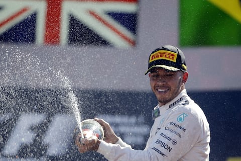 Lewis Hamilton pone suspenso a su victoria del GP de Italia por polémica en neumáticos