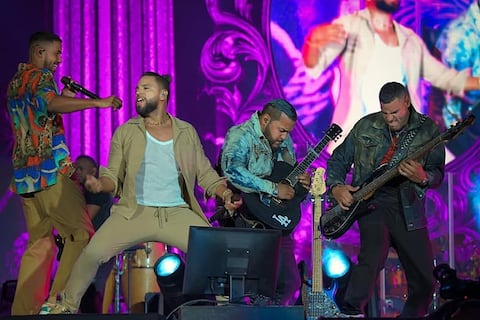 Qué localidades hay disponibles para el concierto de Aventura en Quito