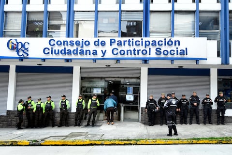 Comisión ciudadana se prepara para aprobar el informe final que definirá al nuevo defensor público