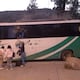 Bus se impactó contra peña en Azuay: 12 pasajeros con golpes y fracturas
