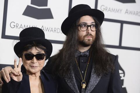 Sean Ono Lennon y Yoko Ono trabajaron en disco con canciones remasterizadas de John Lennon