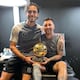 ‘Un sueño junto al más grande’: Leonardo Campana con Lionel Messi y el Balón de Oro