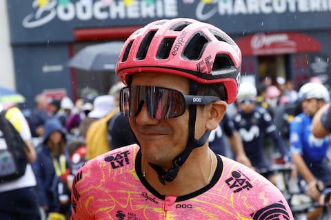Richard Carapaz salva accidentada jornada del Tour de Francia: ‘No tengo nada, ningún golpe’