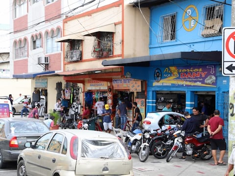 Coronavirus: Exagerada y peligrosa ‘normalidad’ se  vive en calles de la Guayaquil