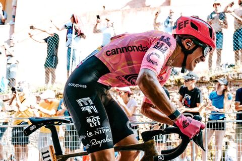 Freddy Rosero: ‘Desde la fuga, Richard Carapaz puede dar un zarpazo en el Tour de Francia’