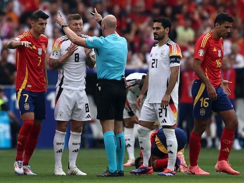 Toni Kroos se disculpa públicamente con Pedri, volante de España al que le provocó un esguince de rodilla