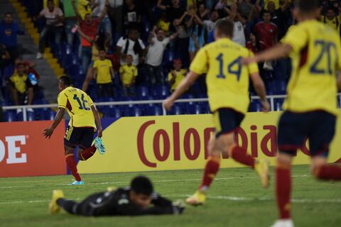 Colombia remonta a Perú y consigue su primera victoria en el Sudamericano Sub-20