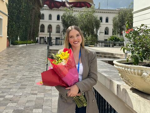 La hija de Úrsula Strenge se gradúa con honores de la universidad: ‘Aplaudo cada sueño cumplido, princesa mía’