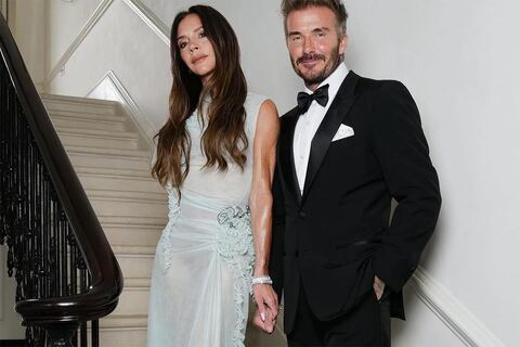 David Beckham revela cómo fue el momento en el que las Spice Girls se juntaron para cantar “Mama” en el cumpleaños de su esposa Victoria Beckham