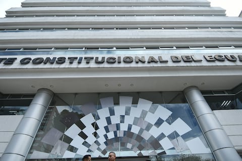 Corte Constitucional reprende a la Asamblea Nacional por no haber cumplido sentencias referidas a la comunidad LGBTI