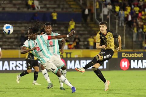 Así queda la tabla de posiciones con el triunfo de Barcelona SC en el estadio Atahualpa por la fecha 13 de la Liga Pro