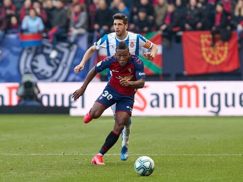 Pervis Estupiñán es un 'jugador más que interesante para jugar en el Barça', valora periodista de Cadena Ser