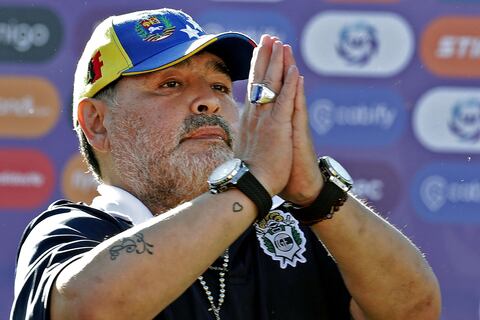 Diego Armando Maradona no puede descansar en paz el cementerio privado Jardín de Bella Vista