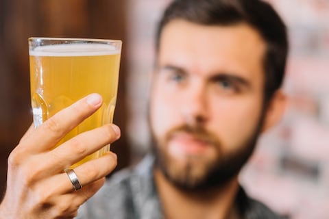 ¿Cuánta cerveza y vino se puede tomar siendo diabético? Esta es la cantidad exacta para darse un gusto sin comprometer la salud