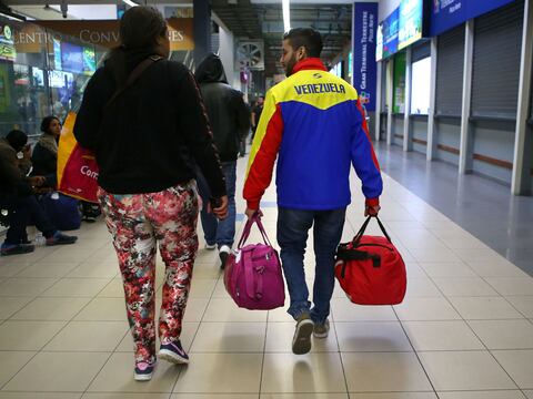Migración de Ecuador y países vecinos se pronuncian sobre éxodo de venezolanos, entre las noticias de este martes