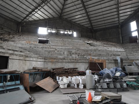 Coliseo de deportes de combate, que nunca se usó, es concesionado