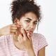¿Comer ajo crudo puede curar el acné? Expertos opinan sobre la tendencia viral en TikTok