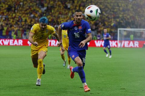Empate entre Eslovaquia y Rumania clasifica a ambas selecciones a octavos de la Euro 2024