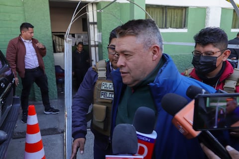 Militar destituido en Bolivia planea trasladar unidades a otras ciudades, según Gobierno