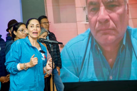 Rafael Correa baraja nombres de posibles candidatos de la Revolución Ciudadana para las elecciones del 2025