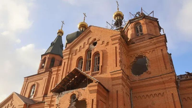Muchas iglesias ucranianas han sido destruidas por los ataques rusos. GETTY IMAGES