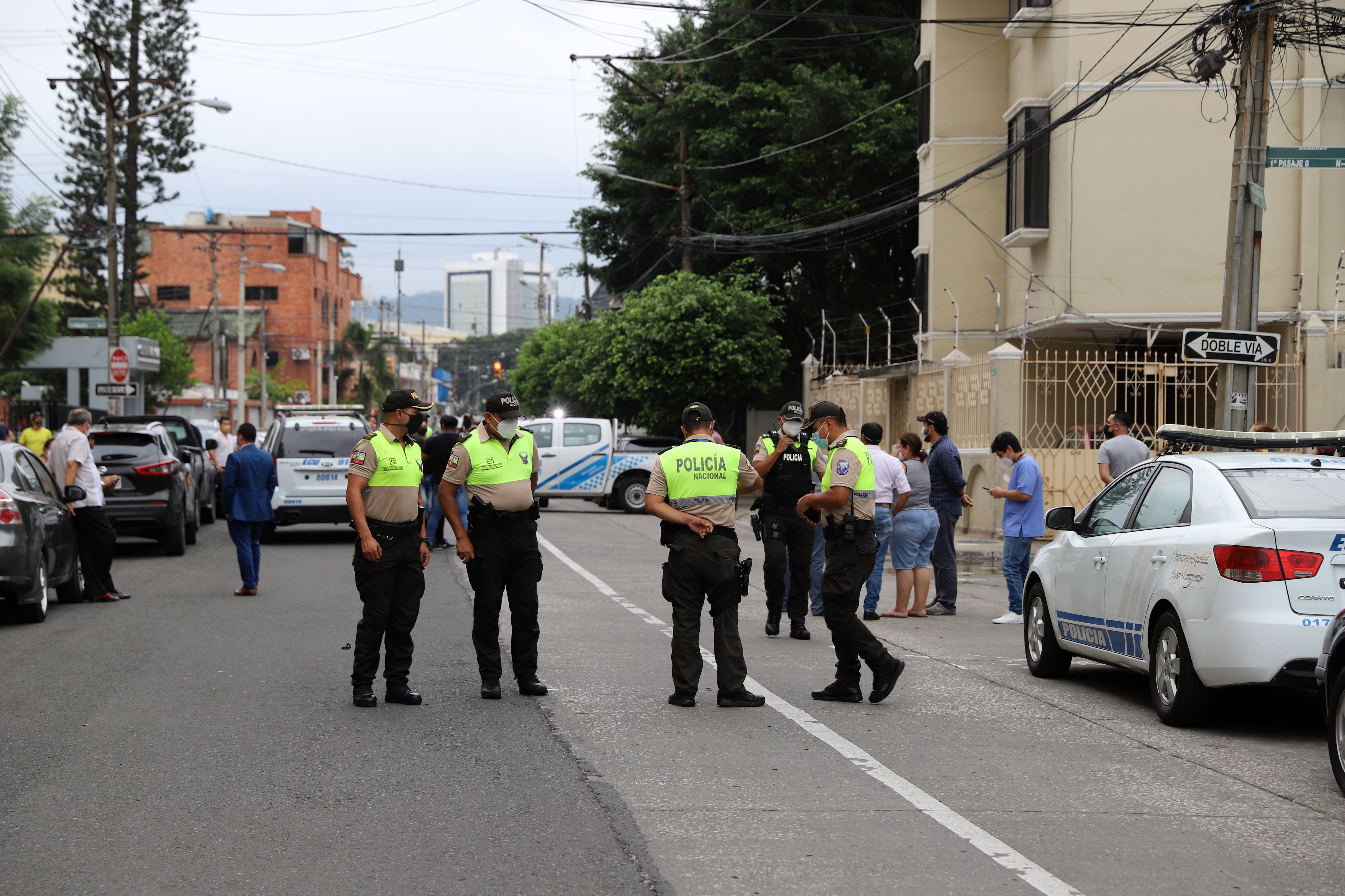 Médico asesinado a tiros en la ciudadela Kennedy, en el norte de Guayaquil, había recibido amenazas, según la Policía