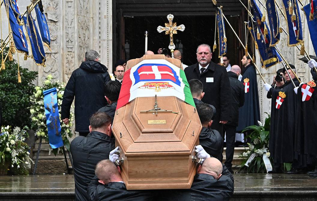 I re sono presenti ai funerali di Vittorio Emanuele di Savoia, figlio dell'ultimo re d'Italia |  Persone |  divertimento