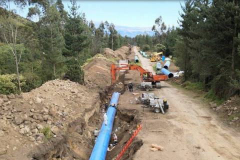 Se inicia la construcción de la línea de agua que beneficiará a 500.000 habitantes de tres parroquias de Quito