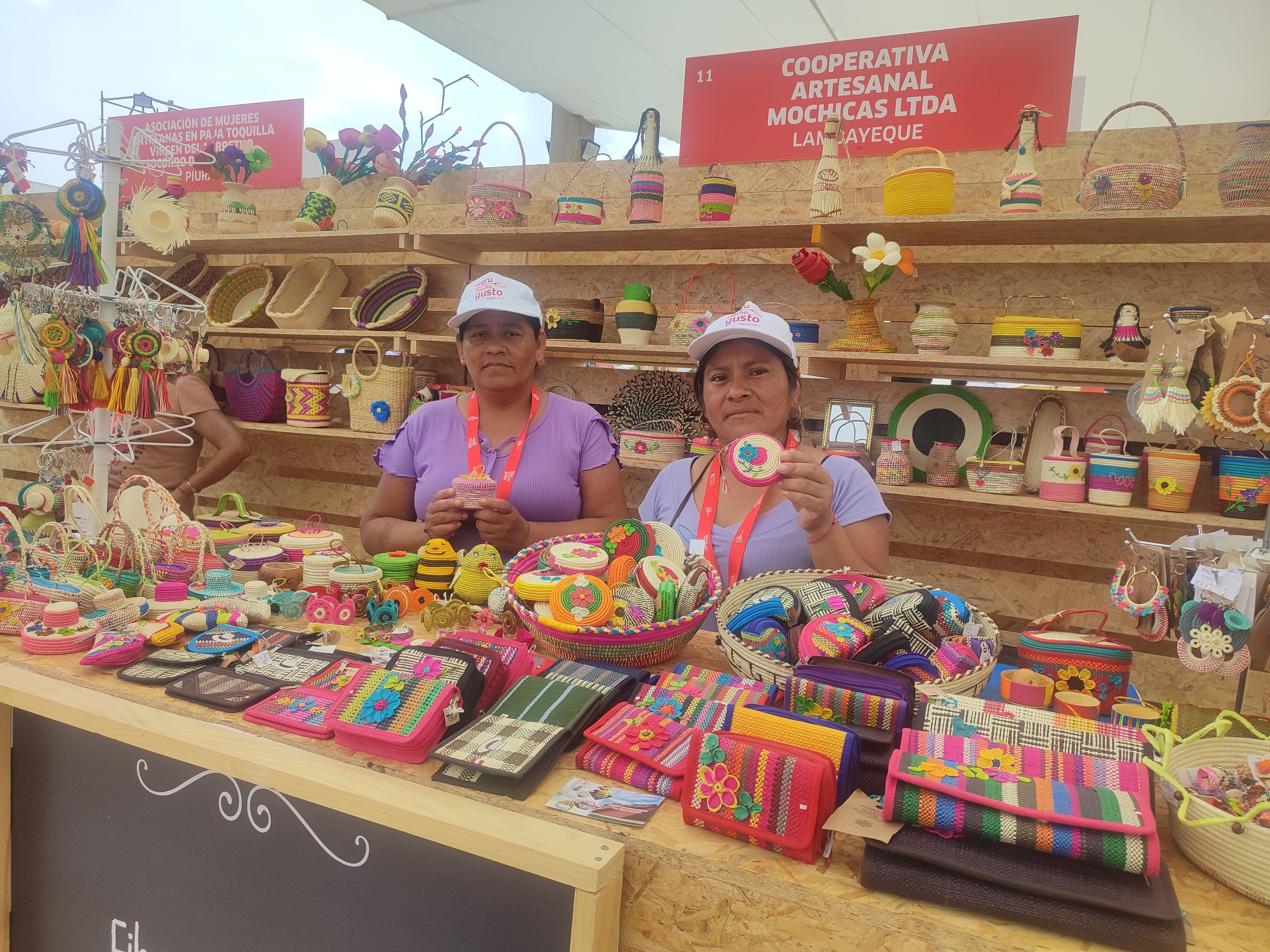 Cooperativa Mochicas es un negocio que participa en la feria Perú Mucho Gusto Tumbes 2023. Foto: Belén Zapata.